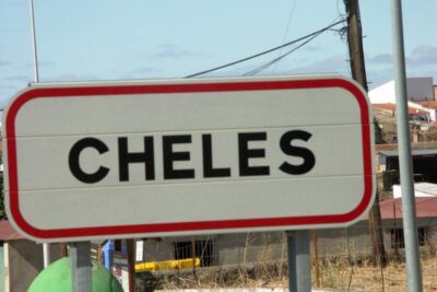 Cheles