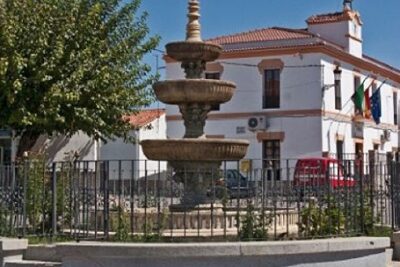 Abertura, Cáceres