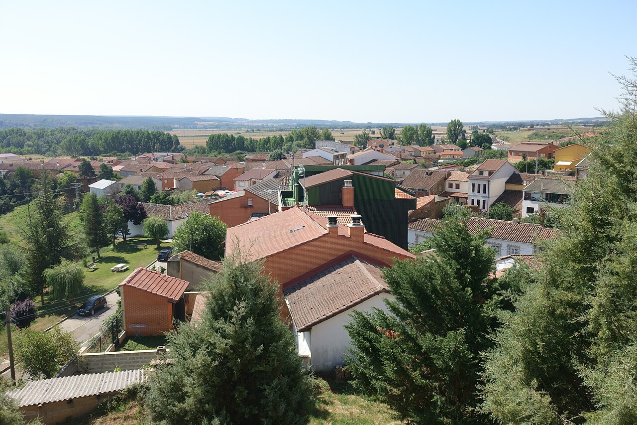 Almanza, León