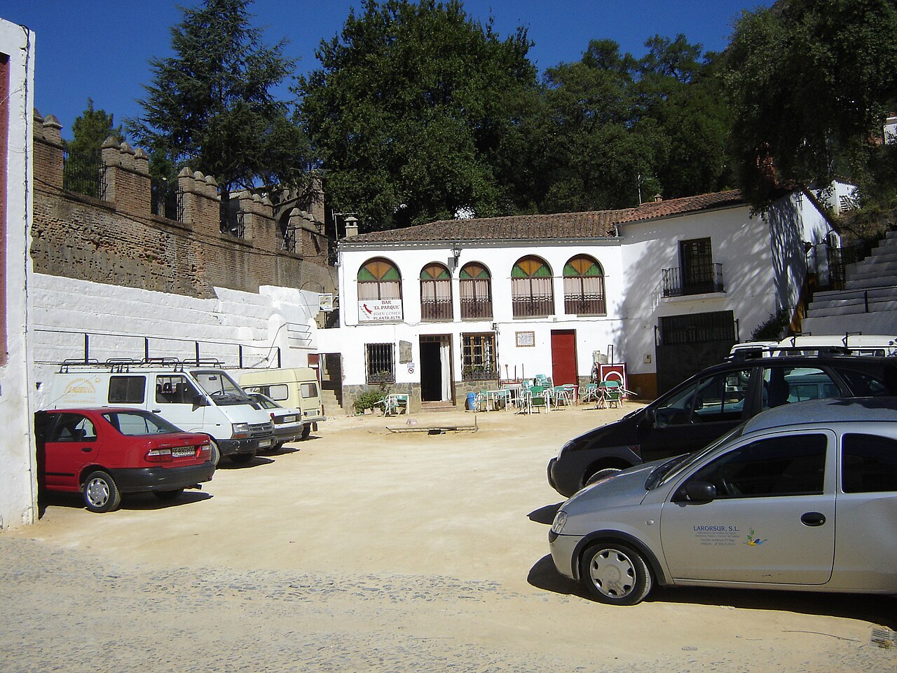 Linares de la Sierra, Huelva