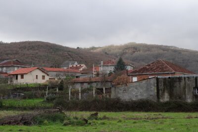 Os Blancos, Ourense