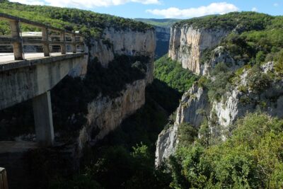 Romanzado, Navarra