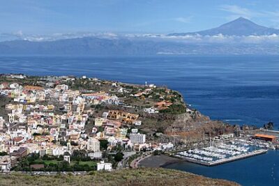 San Sebastian de la Gomera, Santa Cruz de Tenerife